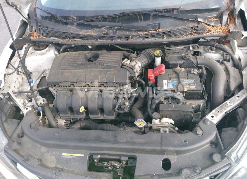 Photo 10 of 2017 Nissan Sentra SV (VIN 3N1AB7AP8HY243871)