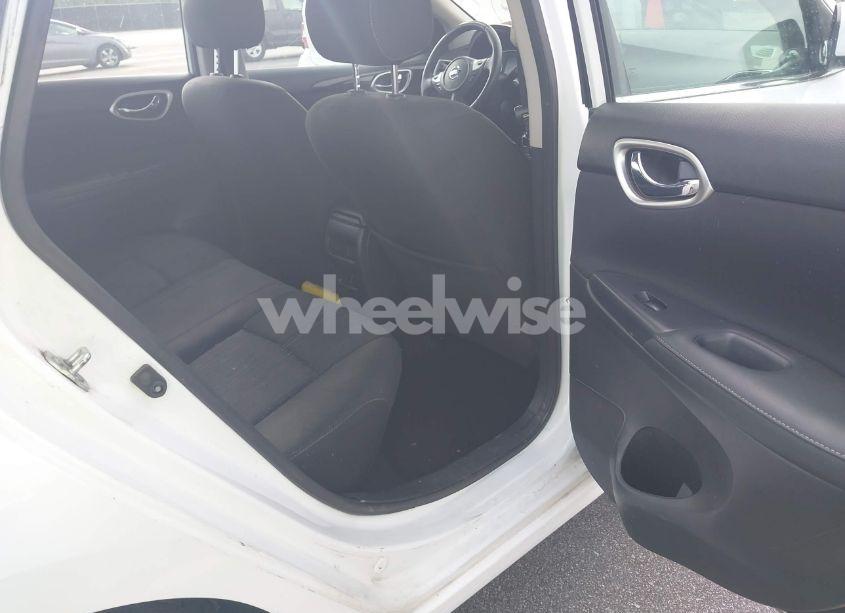 Photo 8 of 2017 Nissan Sentra SV (VIN 3N1AB7AP8HY243871)