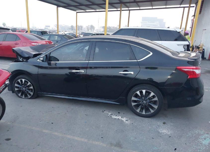 Photo 15 of 2017 Nissan Sentra SR (VIN 3N1AB7AP8HY253770)