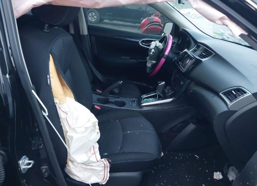 Photo 5 of 2017 Nissan Sentra SR (VIN 3N1AB7AP8HY253770)