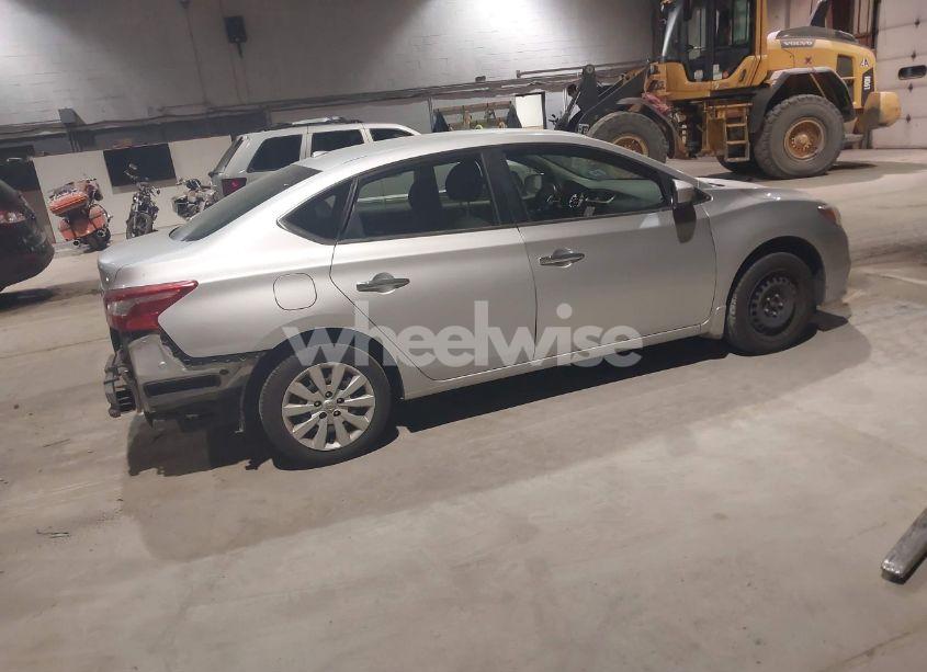 Photo 4 of 2017 Nissan Sentra SV (VIN 3N1AB7AP8HY257706)