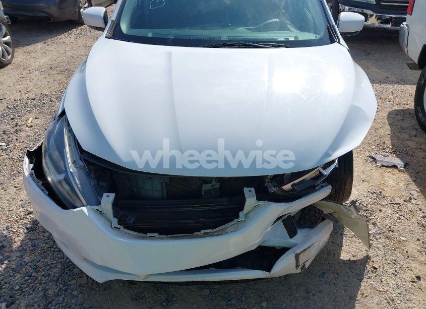 Photo 6 of 2017 Nissan Sentra S (VIN 3N1AB7AP8HY259780)