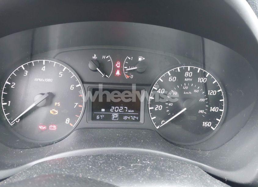 Photo 7 of 2017 Nissan Sentra S (VIN 3N1AB7AP8HY263487)