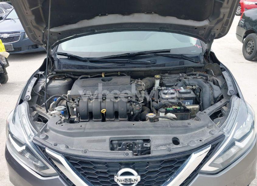 Photo 10 of 2017 Nissan Sentra SV (VIN 3N1AB7AP8HY267149)