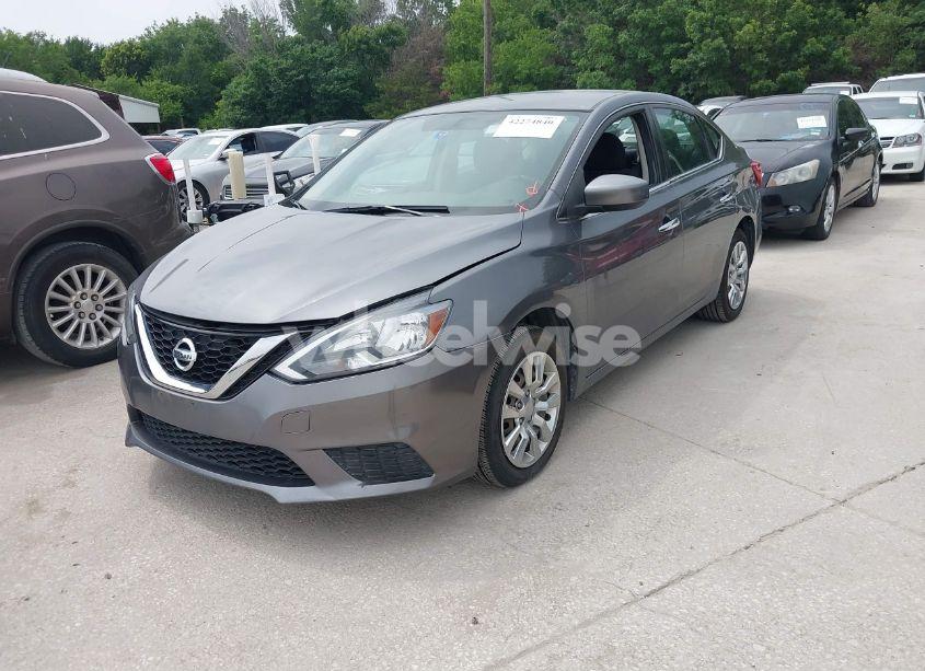 Photo 2 of 2017 Nissan Sentra SV (VIN 3N1AB7AP8HY267149)