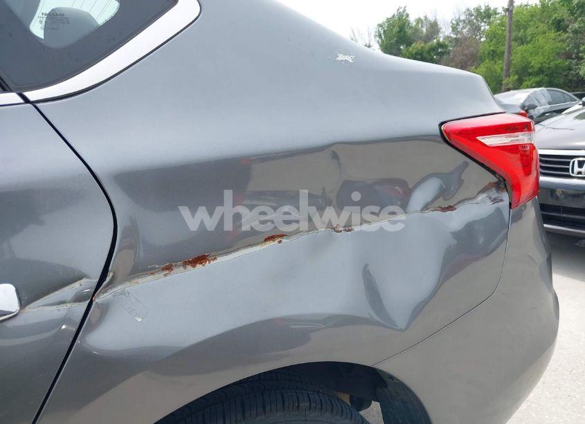 Photo 6 of 2017 Nissan Sentra SV (VIN 3N1AB7AP8HY267149)