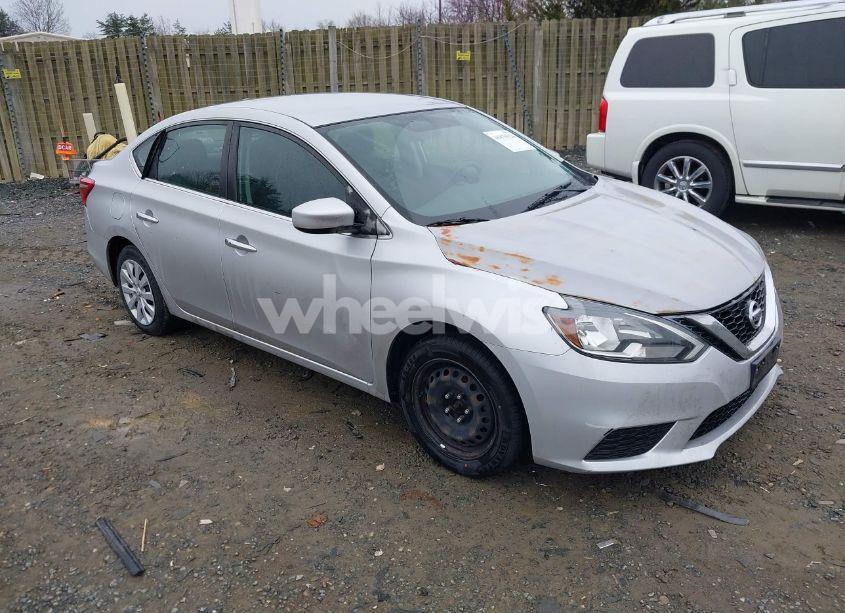 2017 Nissan Sentra SV (VIN 3N1AB7AP8HY289555) main photo