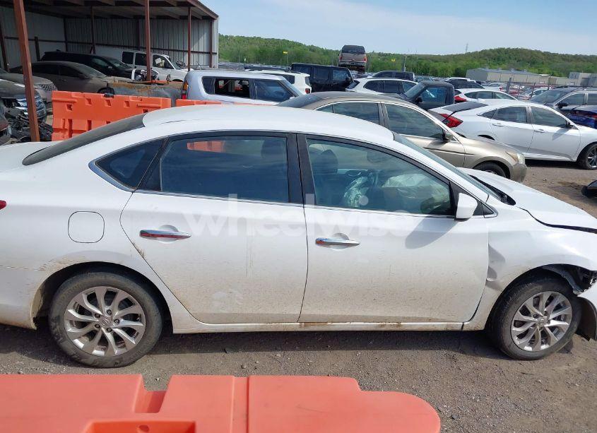 Photo 13 of 2017 Nissan Sentra S (VIN 3N1AB7AP8HY290849)