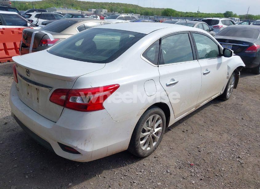 Photo 4 of 2017 Nissan Sentra S (VIN 3N1AB7AP8HY290849)
