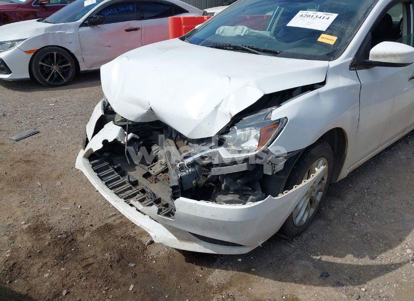 Photo 6 of 2017 Nissan Sentra S (VIN 3N1AB7AP8HY290849)