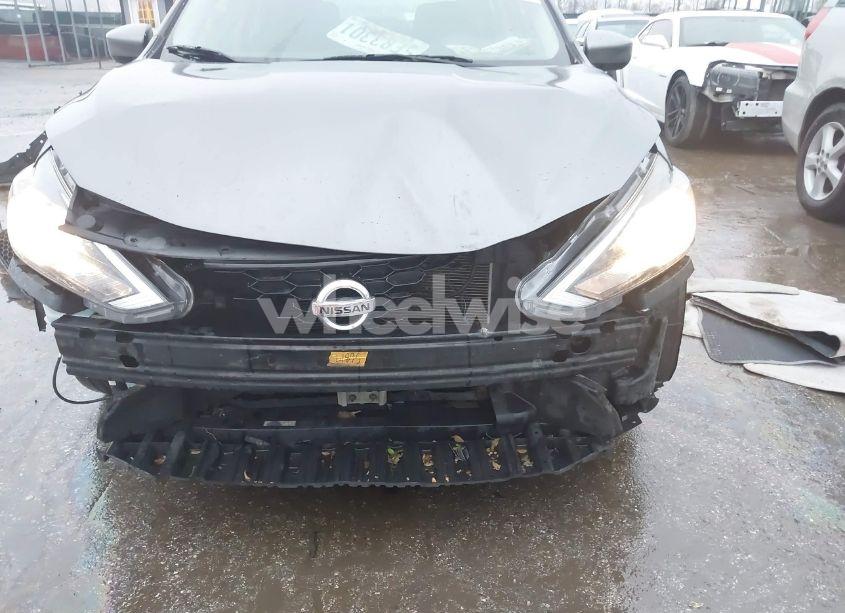 Photo 6 of 2017 Nissan Sentra S (VIN 3N1AB7AP8HY292987)