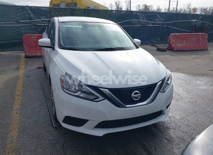 Photo 12 of 2017 Nissan Sentra SV (VIN 3N1AB7AP8HY300313)