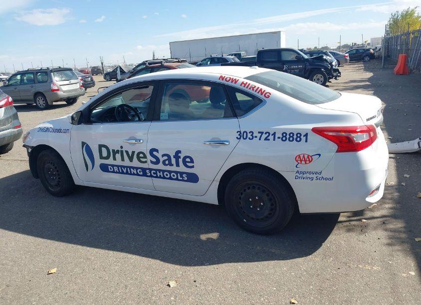 Photo 15 of 2017 Nissan Sentra SV (VIN 3N1AB7AP8HY302367)