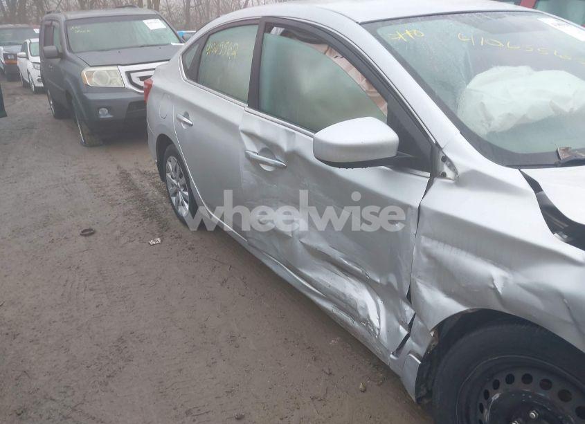 Photo 18 of 2017 Nissan Sentra S (VIN 3N1AB7AP8HY308279)