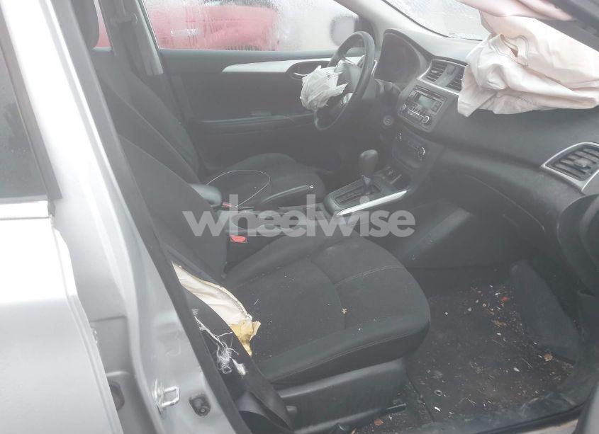 Photo 5 of 2017 Nissan Sentra S (VIN 3N1AB7AP8HY308279)