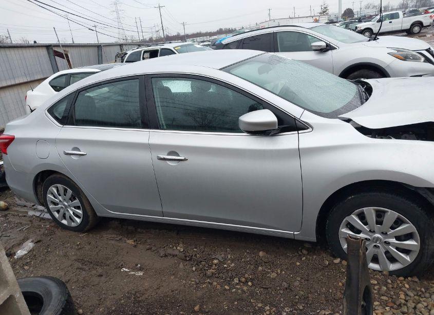 Photo 14 of 2017 Nissan Sentra SV (VIN 3N1AB7AP8HY326927)