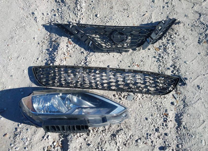 Photo 12 of 2017 Nissan Sentra SV (VIN 3N1AB7AP8HY340665)