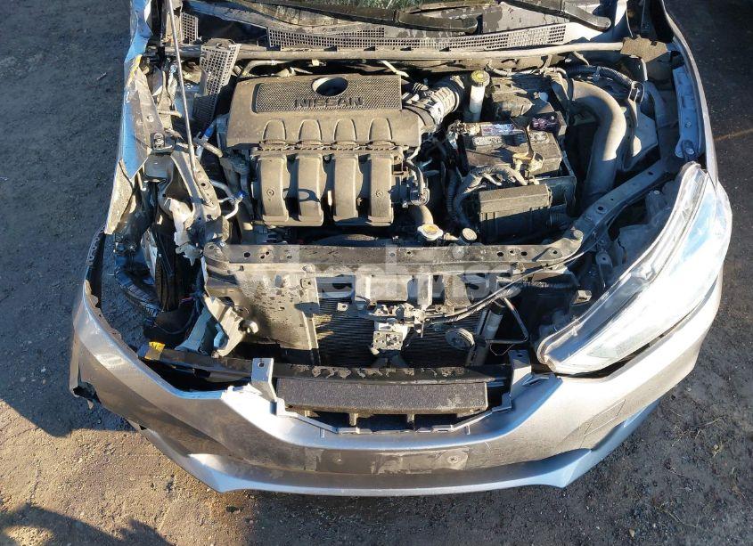 Photo 10 of 2017 Nissan Sentra SV (VIN 3N1AB7AP8HY342609)