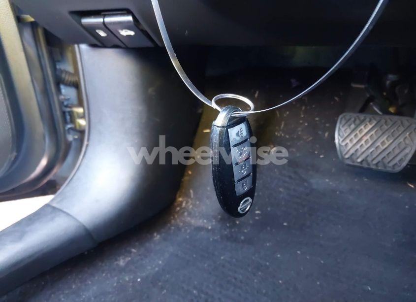 Photo 11 of 2017 Nissan Sentra SV (VIN 3N1AB7AP8HY342609)