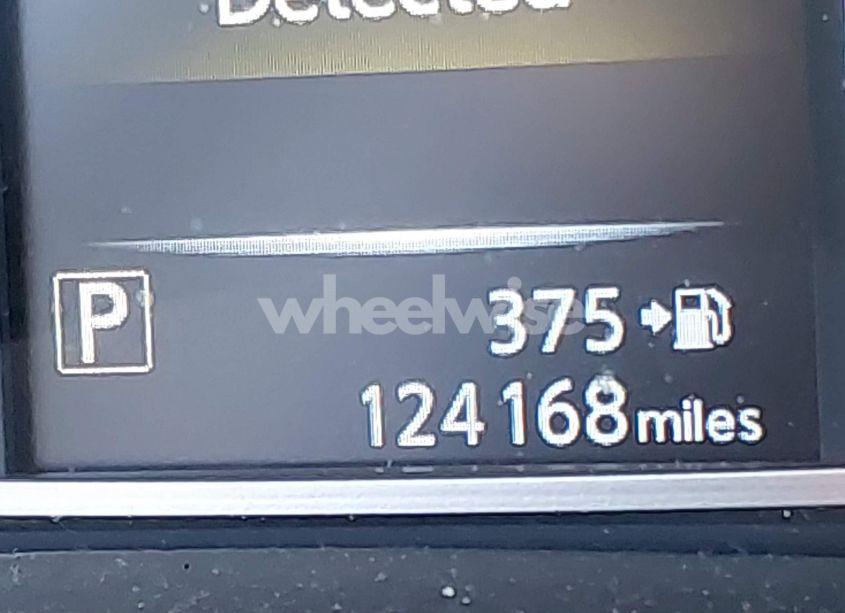 Photo 16 of 2017 Nissan Sentra SV (VIN 3N1AB7AP8HY342609)