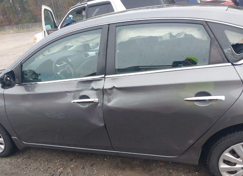 Photo 14 of 2017 Nissan Sentra S (VIN 3N1AB7AP8HY352265)