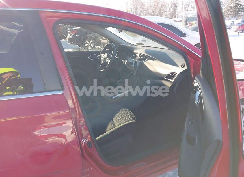 Photo 5 of 2017 Nissan Sentra SV (VIN 3N1AB7AP8HY353061)