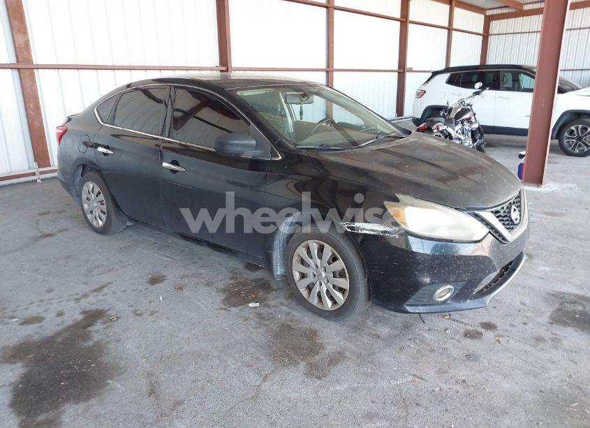 2017 Nissan Sentra S (VIN 3N1AB7AP8HY355165) main photo