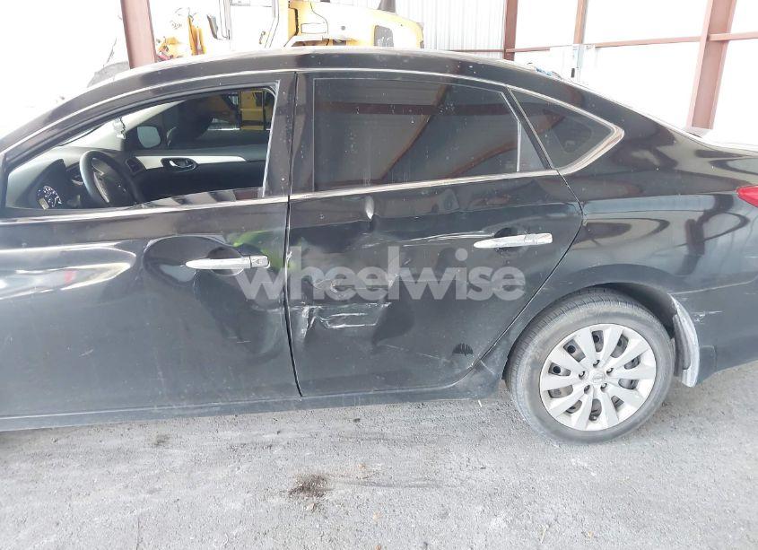 Photo 6 of 2017 Nissan Sentra S (VIN 3N1AB7AP8HY355165)