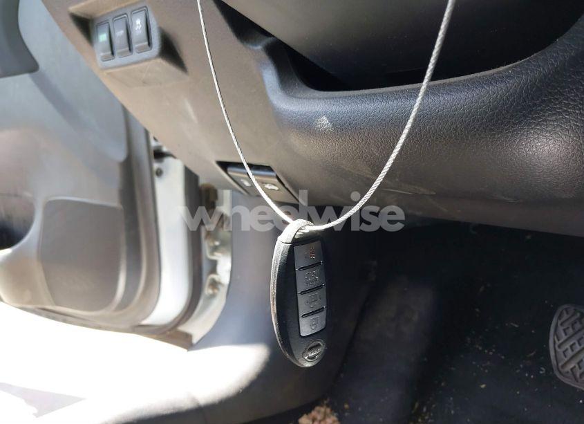 Photo 11 of 2017 Nissan Sentra SV (VIN 3N1AB7AP8HY373908)