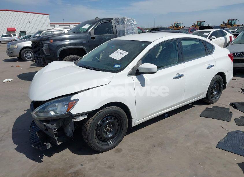 Photo 2 of 2017 Nissan Sentra SV (VIN 3N1AB7AP8HY373908)