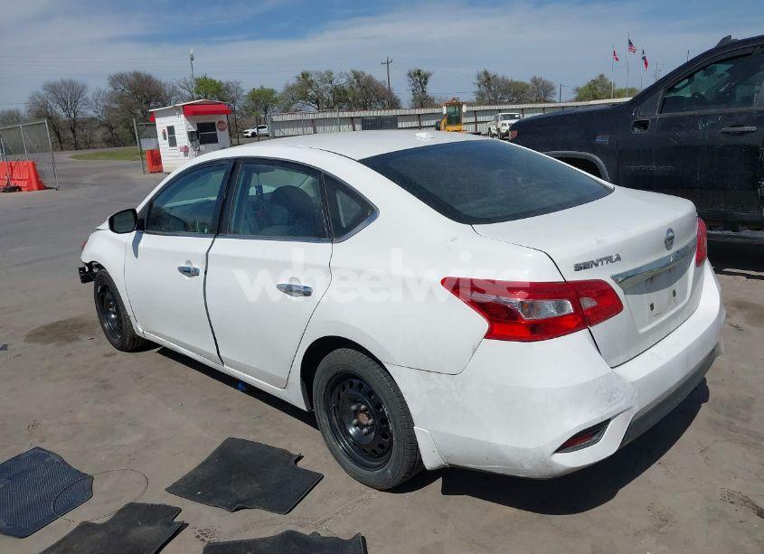 Photo 3 of 2017 Nissan Sentra SV (VIN 3N1AB7AP8HY373908)