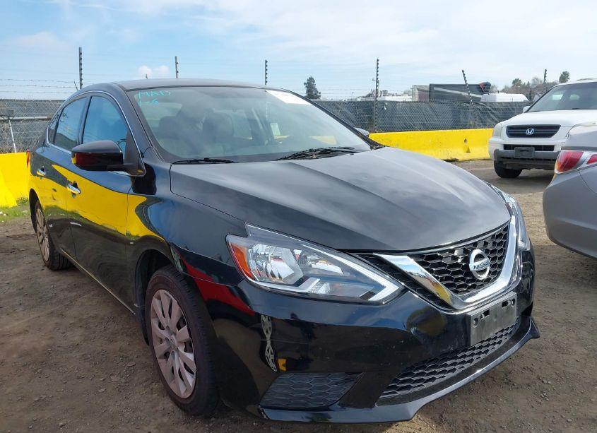 Photo 6 of 2017 Nissan Sentra S (VIN 3N1AB7AP8HY384522)