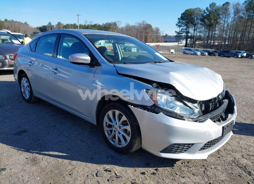 2017 Nissan Sentra SV (VIN 3N1AB7AP8HY396332) main photo