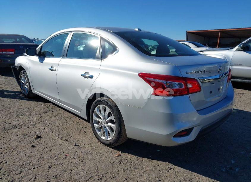 Photo 3 of 2017 Nissan Sentra SV (VIN 3N1AB7AP8HY396332)