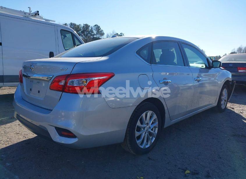 Photo 4 of 2017 Nissan Sentra SV (VIN 3N1AB7AP8HY396332)