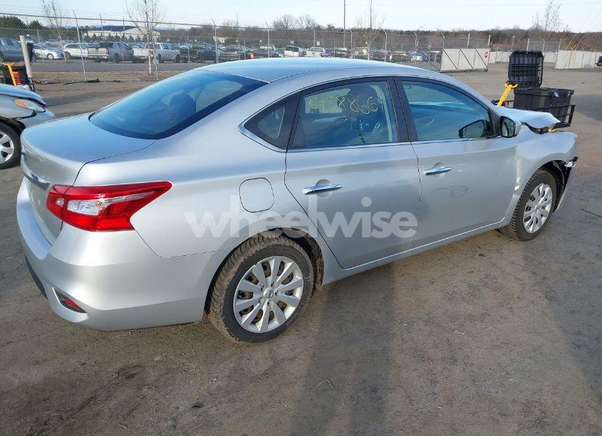 Photo 4 of 2017 Nissan Sentra S (VIN 3N1AB7AP8HY399277)