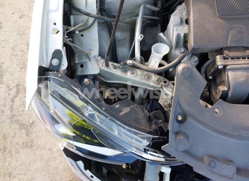 Photo 6 of 2017 Nissan Sentra S (VIN 3N1AB7AP8HY399277)