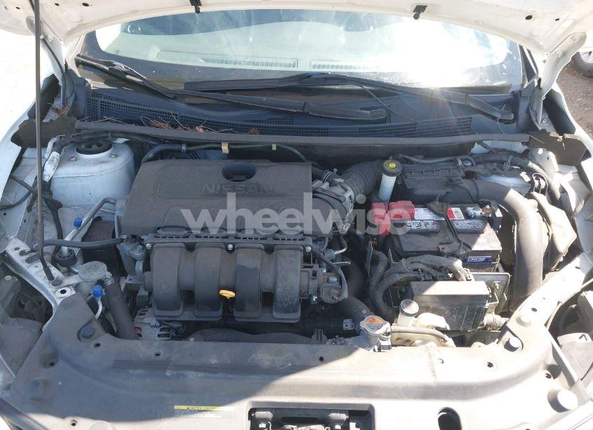 Photo 10 of 2017 Nissan Sentra SV (VIN 3N1AB7AP8HY401237)