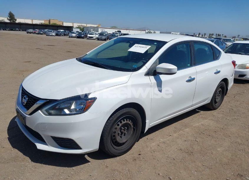 Photo 2 of 2017 Nissan Sentra SV (VIN 3N1AB7AP8HY401237)