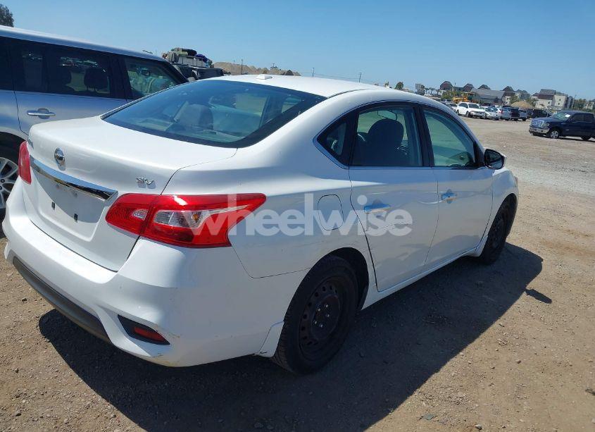 Photo 4 of 2017 Nissan Sentra SV (VIN 3N1AB7AP8HY401237)