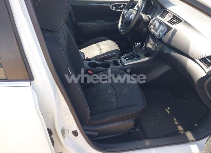 Photo 5 of 2017 Nissan Sentra SV (VIN 3N1AB7AP8HY401237)