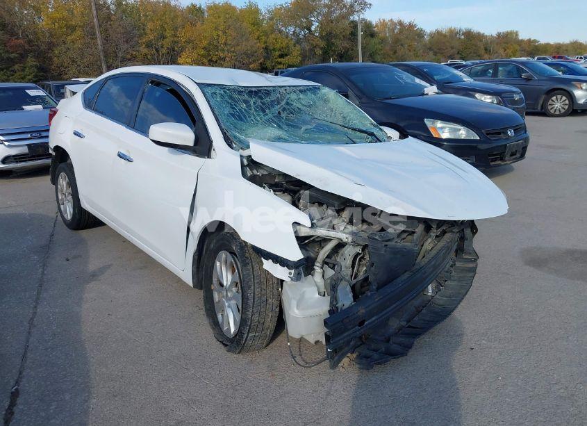 2018 Nissan Sentra SV (VIN 3N1AB7AP8JL606737) main photo