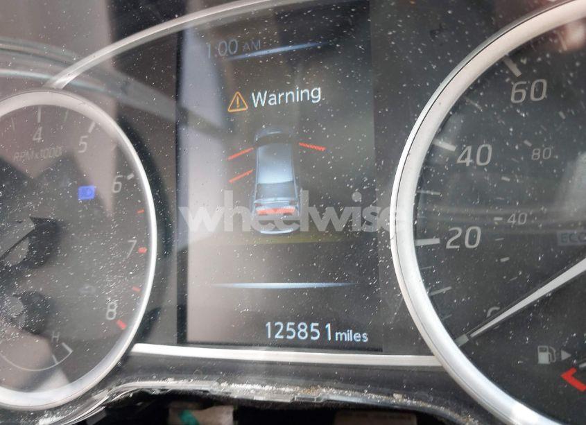 Photo 7 of 2018 Nissan Sentra SV (VIN 3N1AB7AP8JL606737)