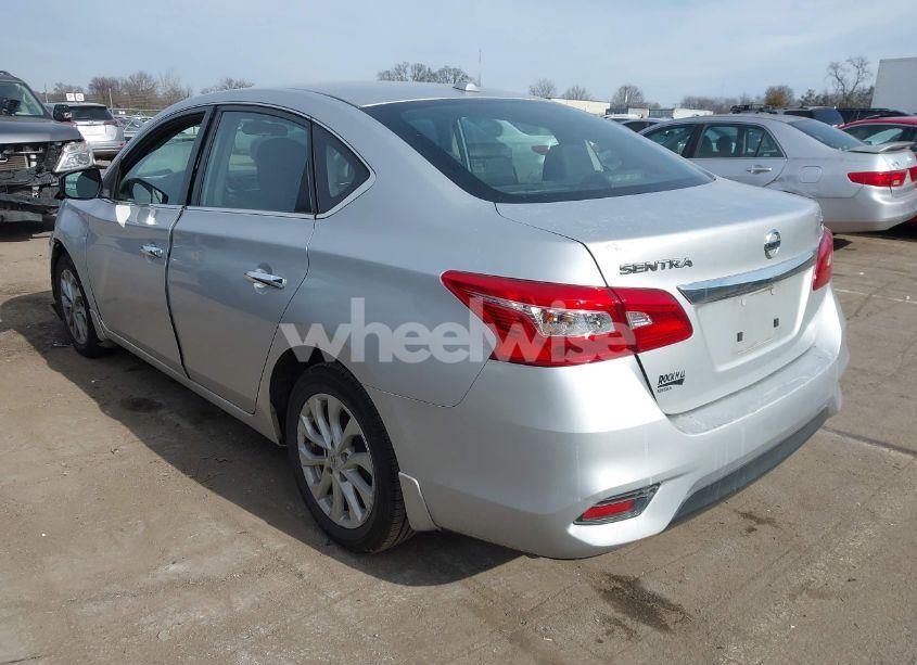 Photo 3 of 2018 Nissan Sentra SV (VIN 3N1AB7AP8JL638961)