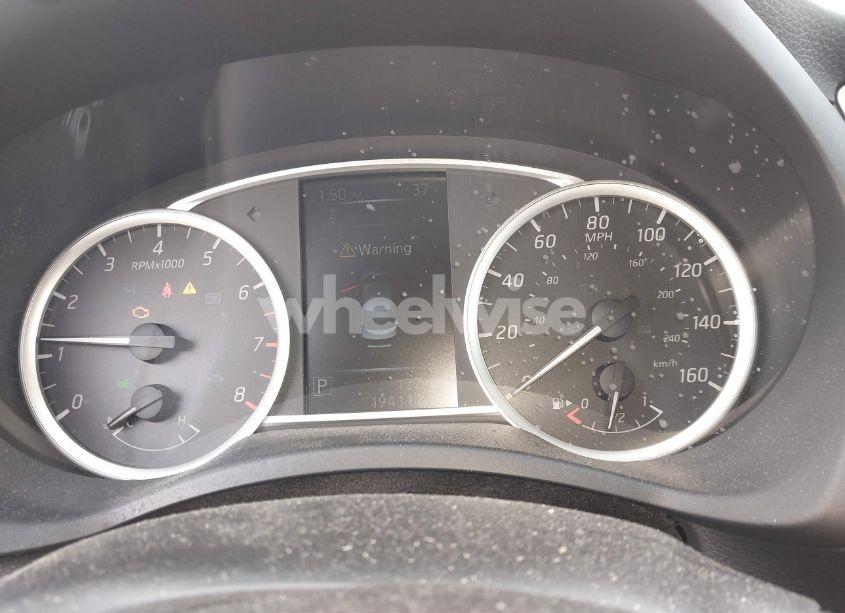 Photo 7 of 2018 Nissan Sentra SV (VIN 3N1AB7AP8JL638961)