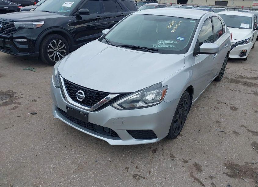 Photo 2 of 2018 Nissan Sentra S (VIN 3N1AB7AP8JY216384)