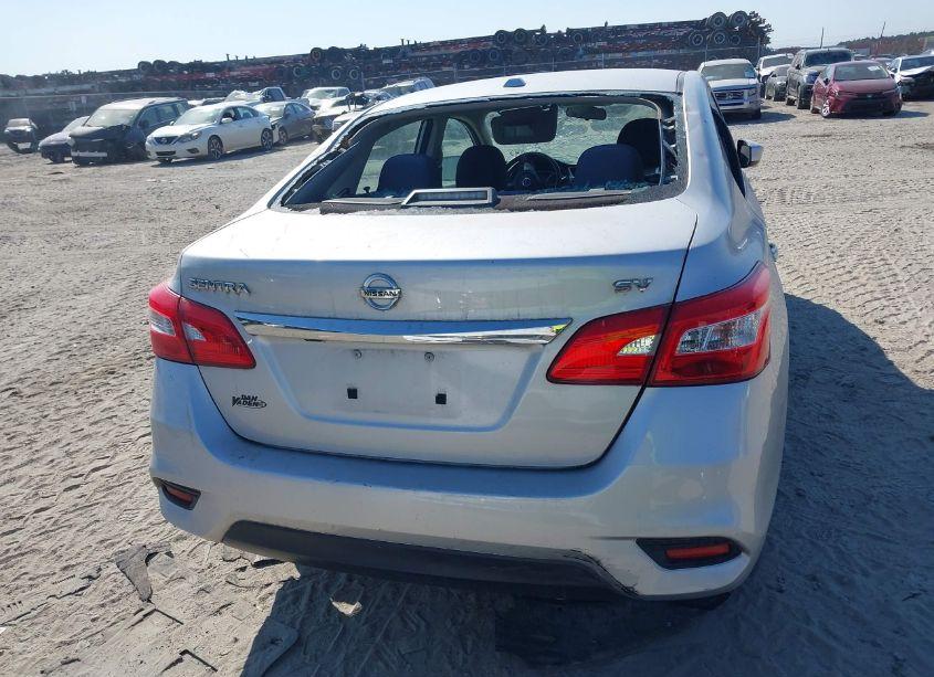 Photo 16 of 2018 Nissan Sentra SV (VIN 3N1AB7AP8JY225845)