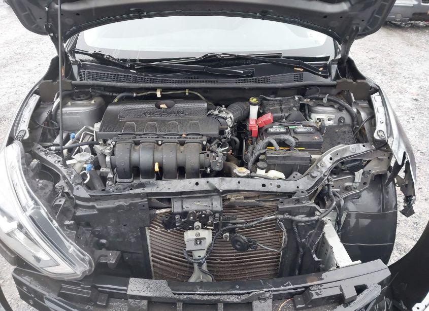 Photo 10 of 2018 Nissan Sentra S (VIN 3N1AB7AP8JY248963)