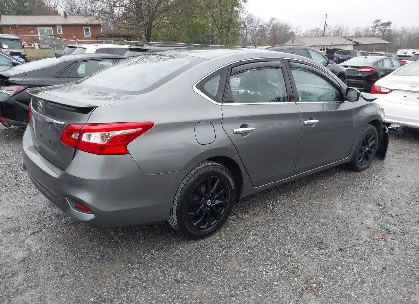 Photo 4 of 2018 Nissan Sentra S (VIN 3N1AB7AP8JY248963)