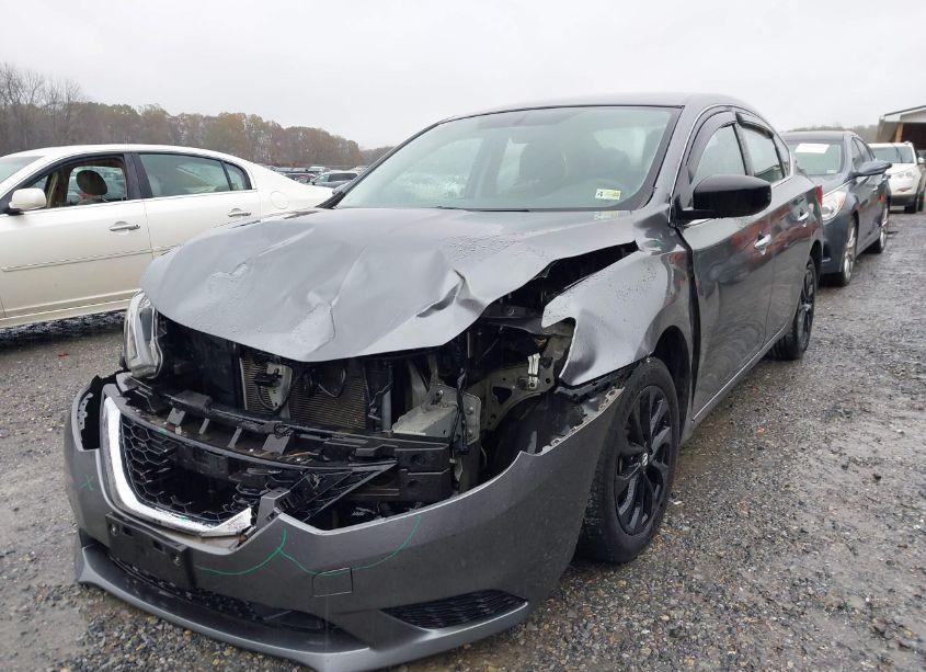 Photo 6 of 2018 Nissan Sentra S (VIN 3N1AB7AP8JY248963)